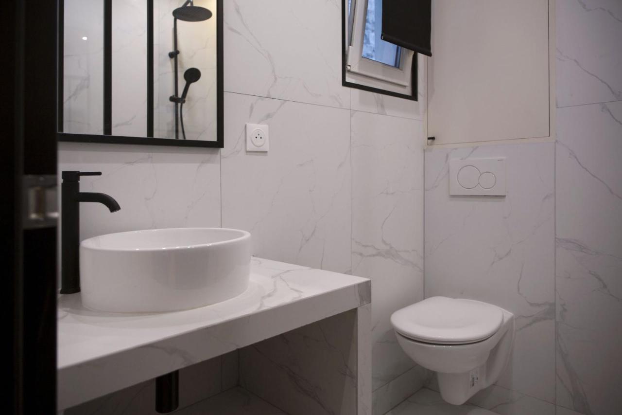 Studio Fonctionnel Et Moderne Place Clichy - 2p * Parijs